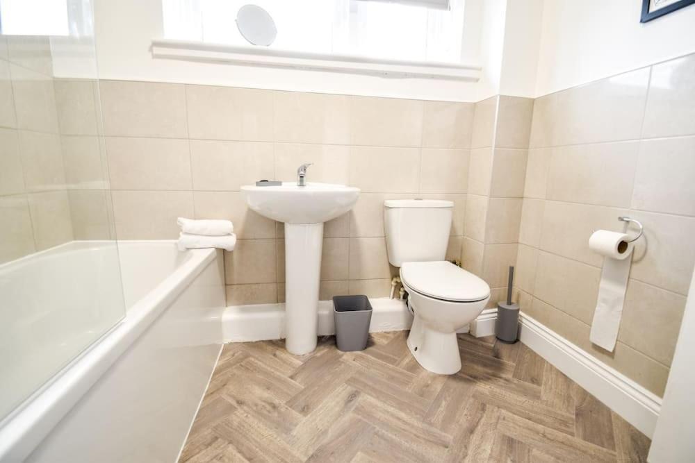 Woodcock House 3 Bedrooms Workstays Uk Lackenby 외부 사진